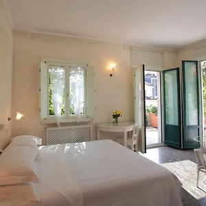 Terrace Hotel