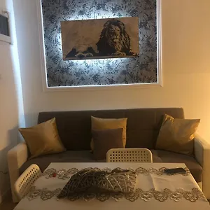 Camaldoli House Apartment Milan